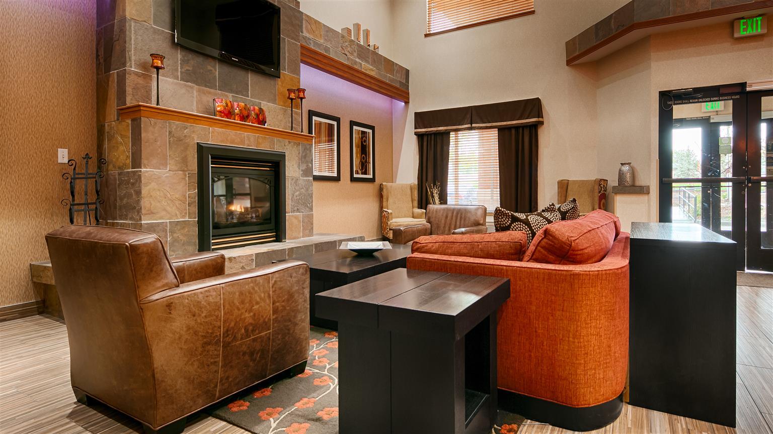 Hotel Western Gateway & - Aurora